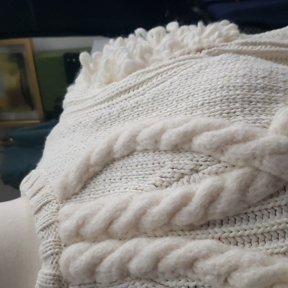 & Other Stories Chunky Cable Sweater Size XS - Picture 3 of 16